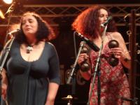 Les deux chanteuses de Lo'Jo