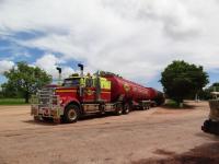 Road Train (pour doubler, vous devez avoir le champ libre sur 1km)