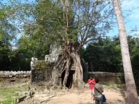 ca c'est le dexieme temple, apres on s'est fait gaulé donc on a pas pu visiter le reste