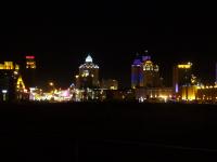 monzhouli by night